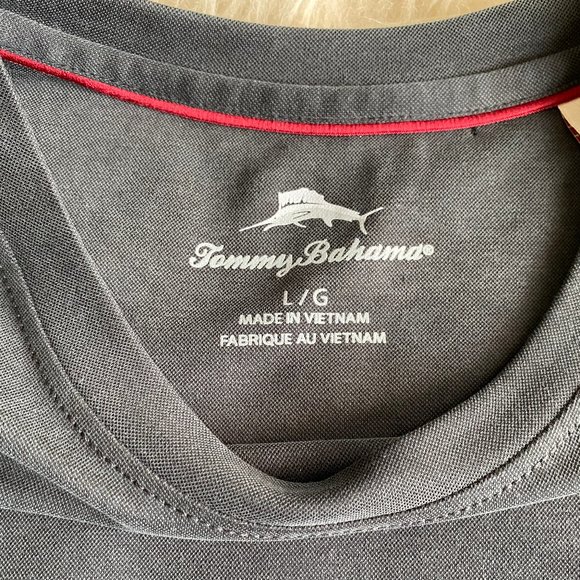 Tommy Bahama Men's Skyline T-shirt in Gray - Picture 6 of 11